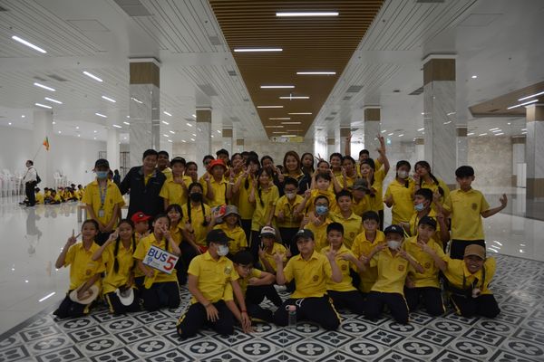 โรงเรียนปรีชานุศาสน์